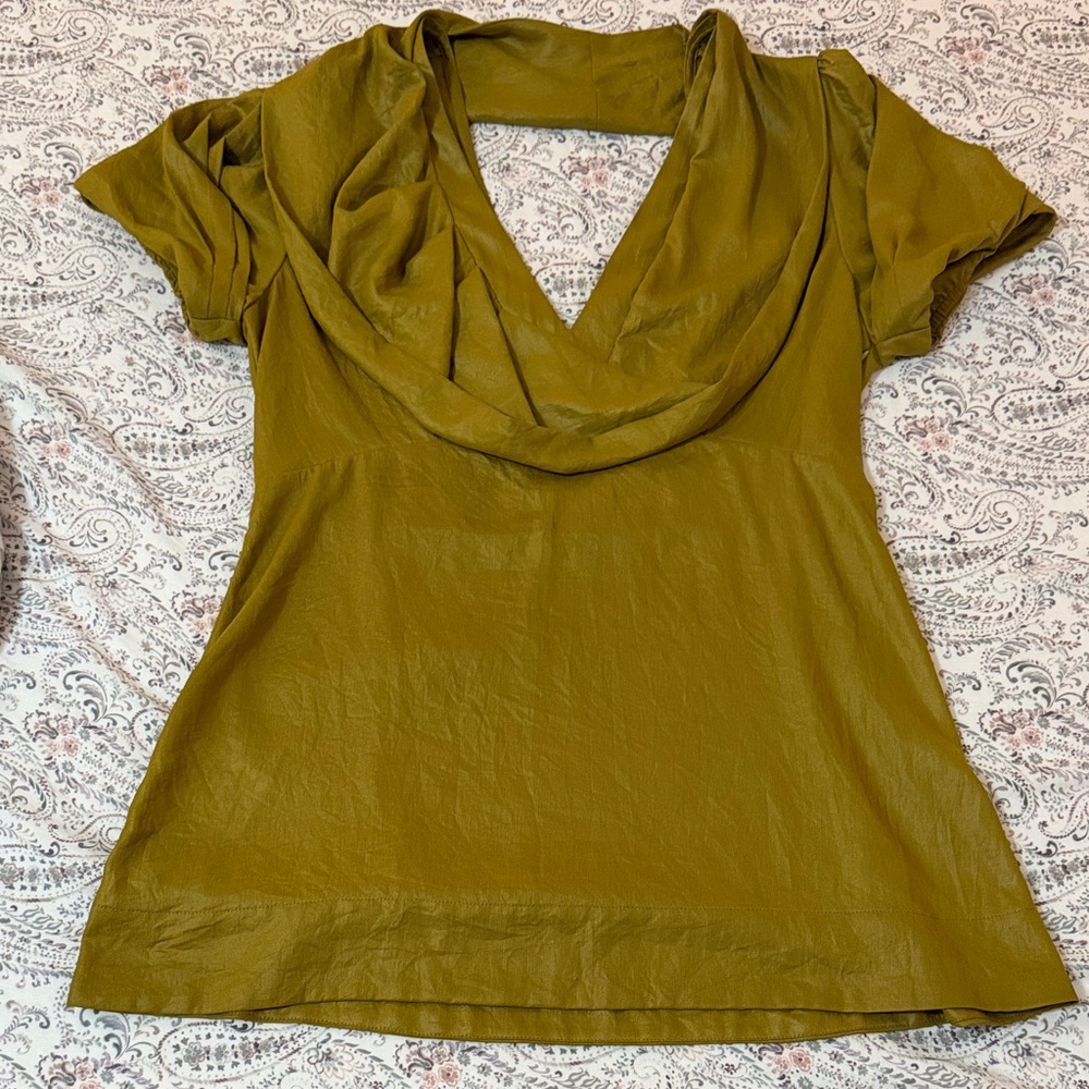 BCBG MAXAZRIA Draped Cowl Neck Short Sleeve Top - Olive Green